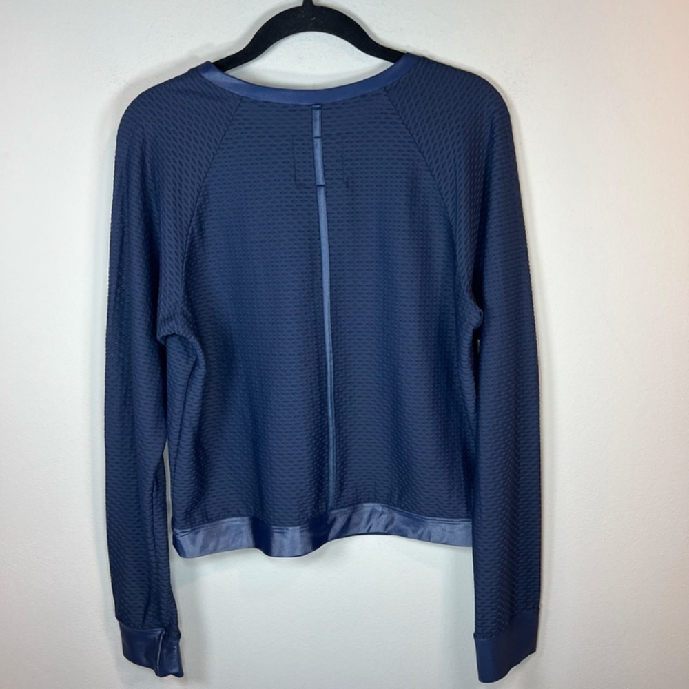 Koral Sofia Mesh Long Sleeve Shirt Top Midnight Blue Pullover Textured UV Medium - Picture 11 of 16